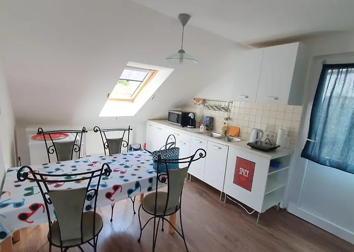 Sunshine Casa de Férias Velence